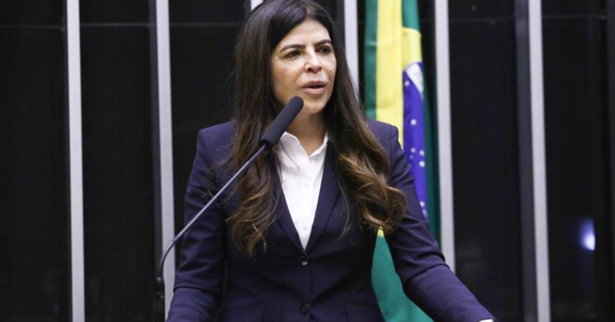 Deputada propõe obrigatoriedade de contratação de jovens aprendizes