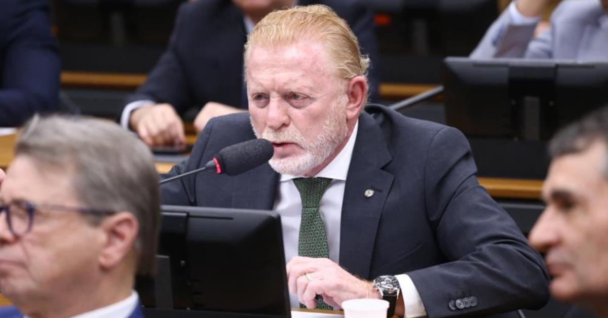 Deputado propõe ajuste nas cotas para pessoas com deficiência e aprendizes