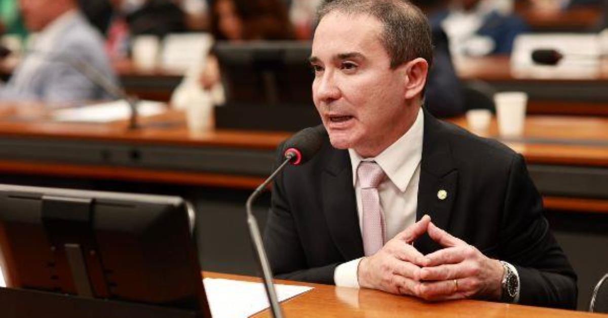 Duda Ramos propõe reintegração de vítimas do trabalho escravo