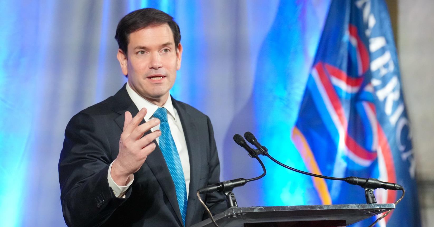 EUA revogam vistos de responsáveis pela criação do Mais Médicos