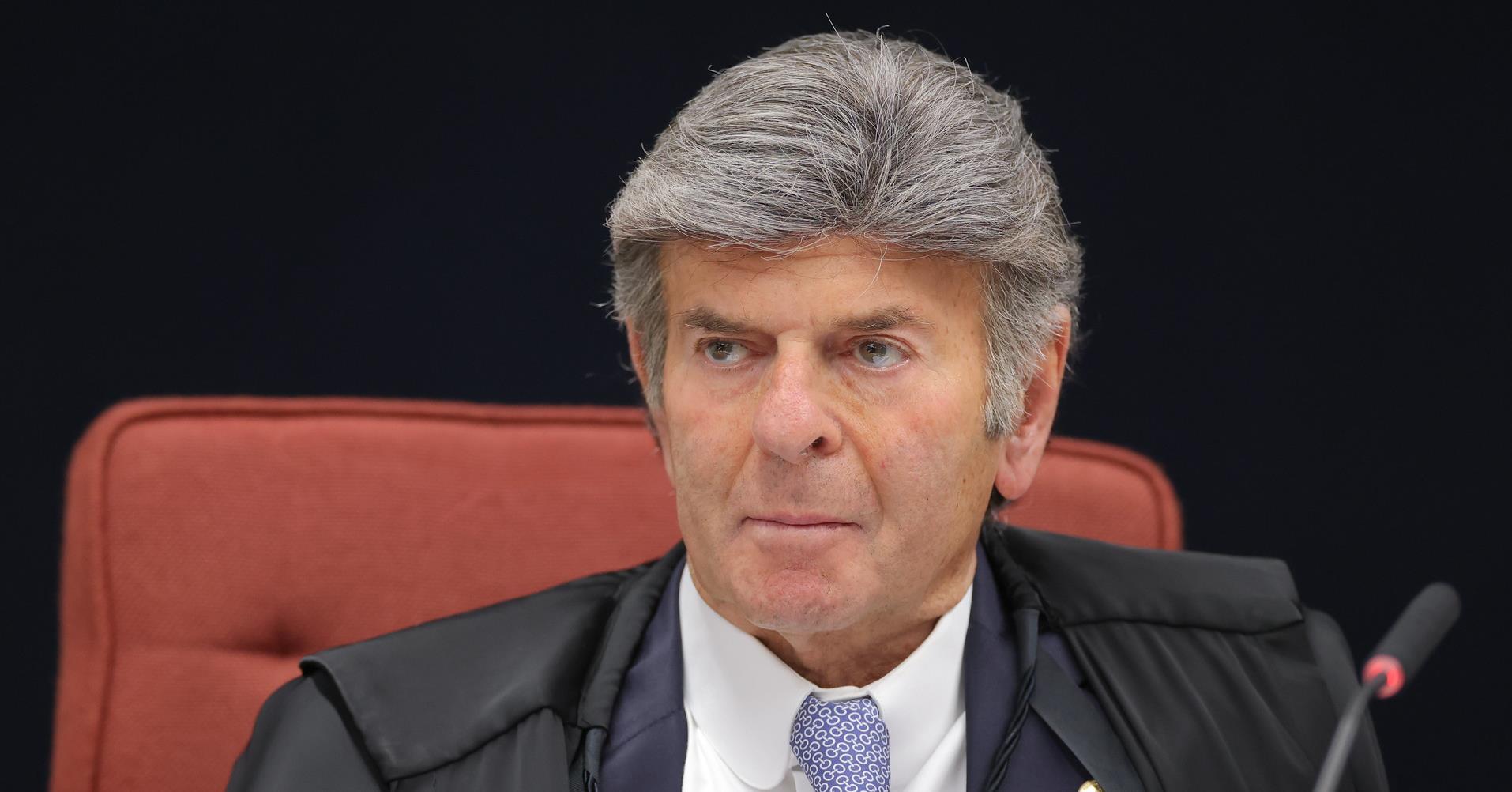 Fux revoga rejeição do habeas corpus de Daniel Silveira