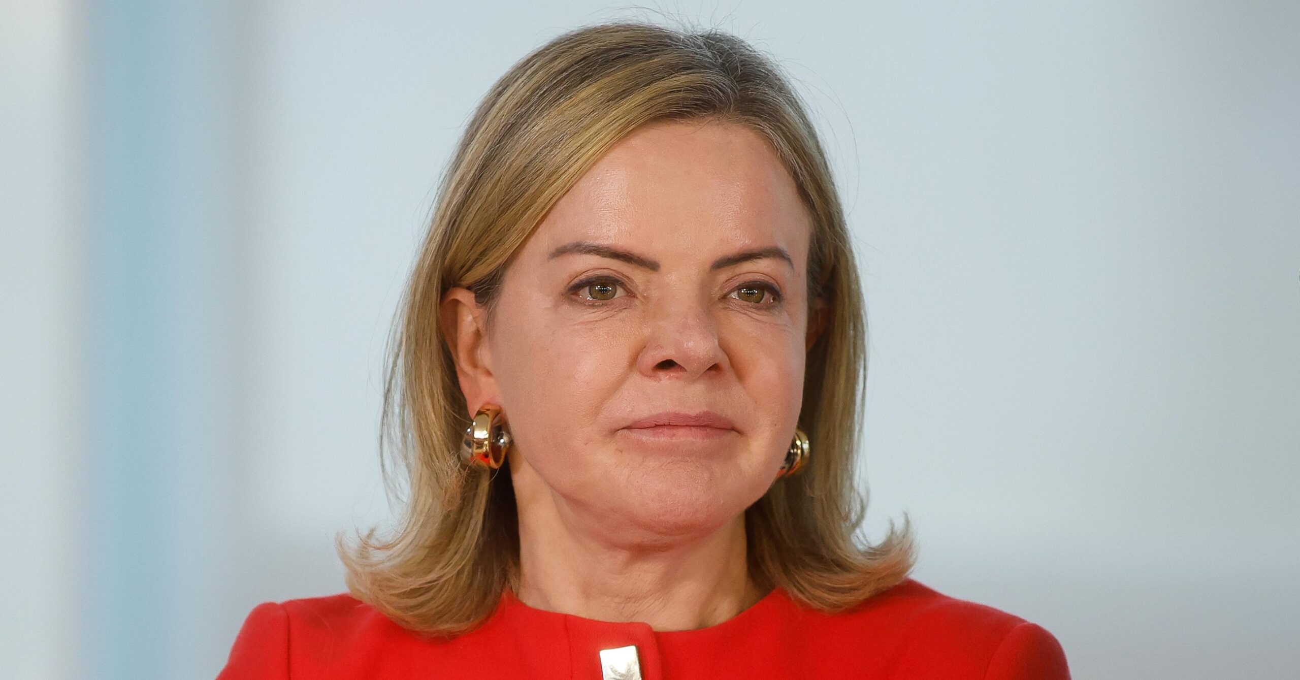 Gleisi diz que sanções dos EUA são chantagem contra o Brasil