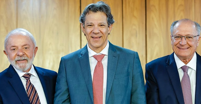 Lula assina medida provísória contra tarifaço de Trump