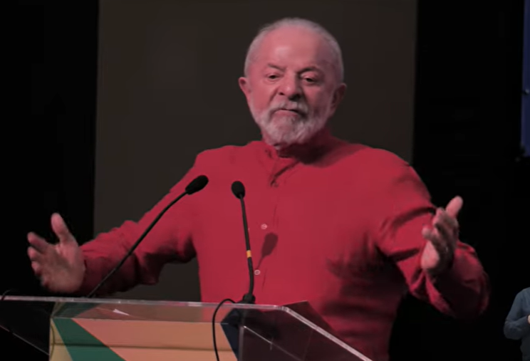 Lula diz que não fará como Biden: “Se me candidatar, será pra ganhar”