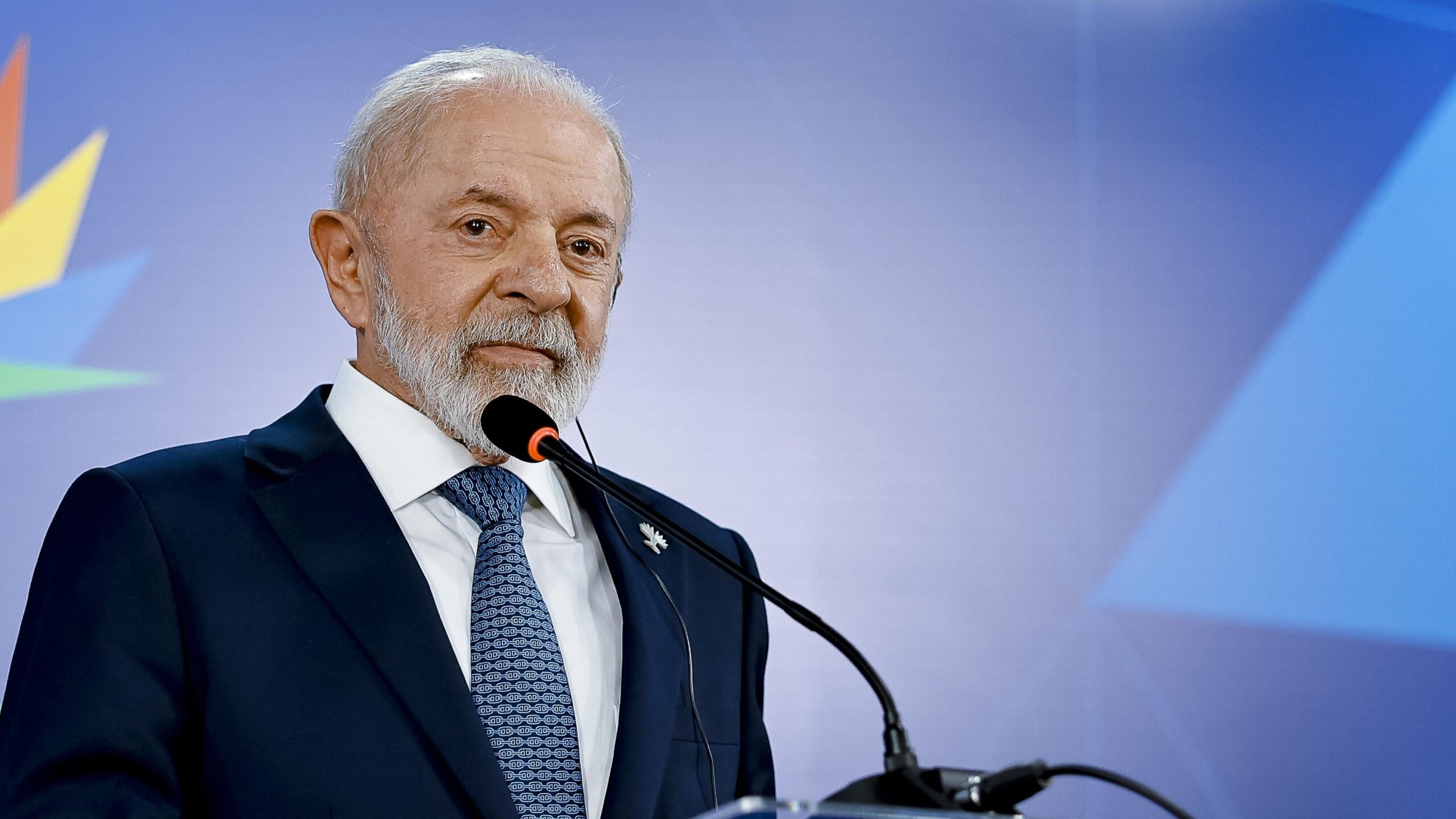 Lula relembrou que sua melhor relação com um presidente americano foi com George Bush, colega de partido de Trump.
