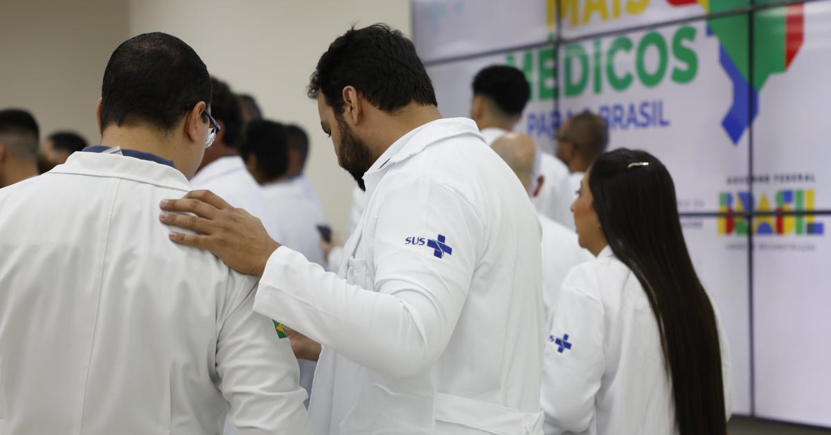 Mais Médicos foi um “golpe diplomático”, diz embaixada dos EUA