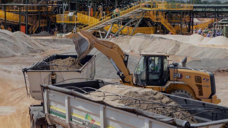 Exploração de lítio no Vale do Jequitinhonha, em Minas Gerais.