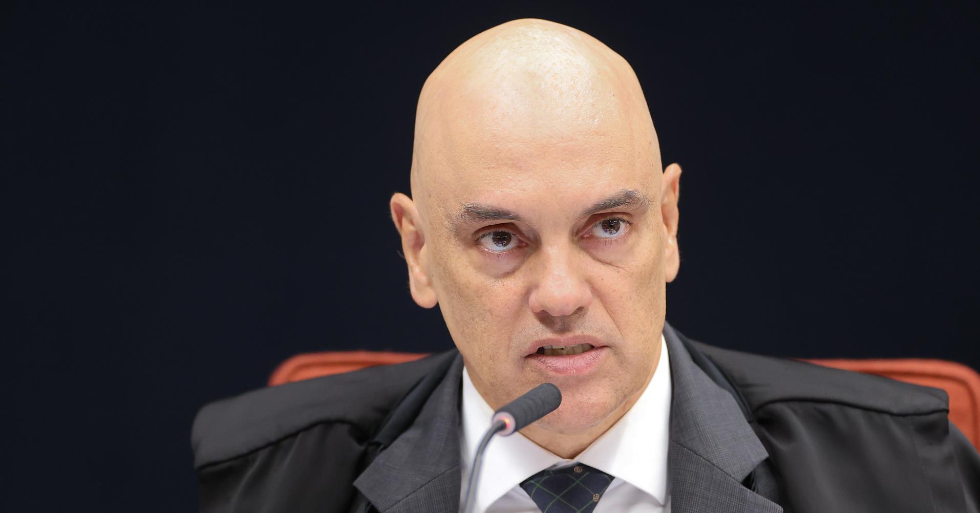 Moraes pede vista e adia julgamento do STF sobre fidelidade partidária