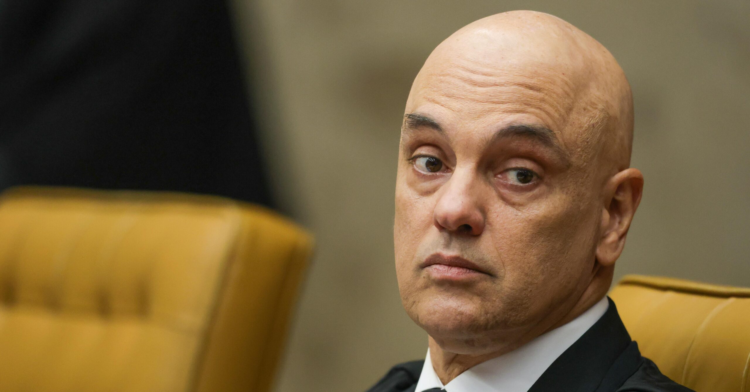 Moraes vota por denúncia contra dono de loja de armas em atos de 8 de janeiro