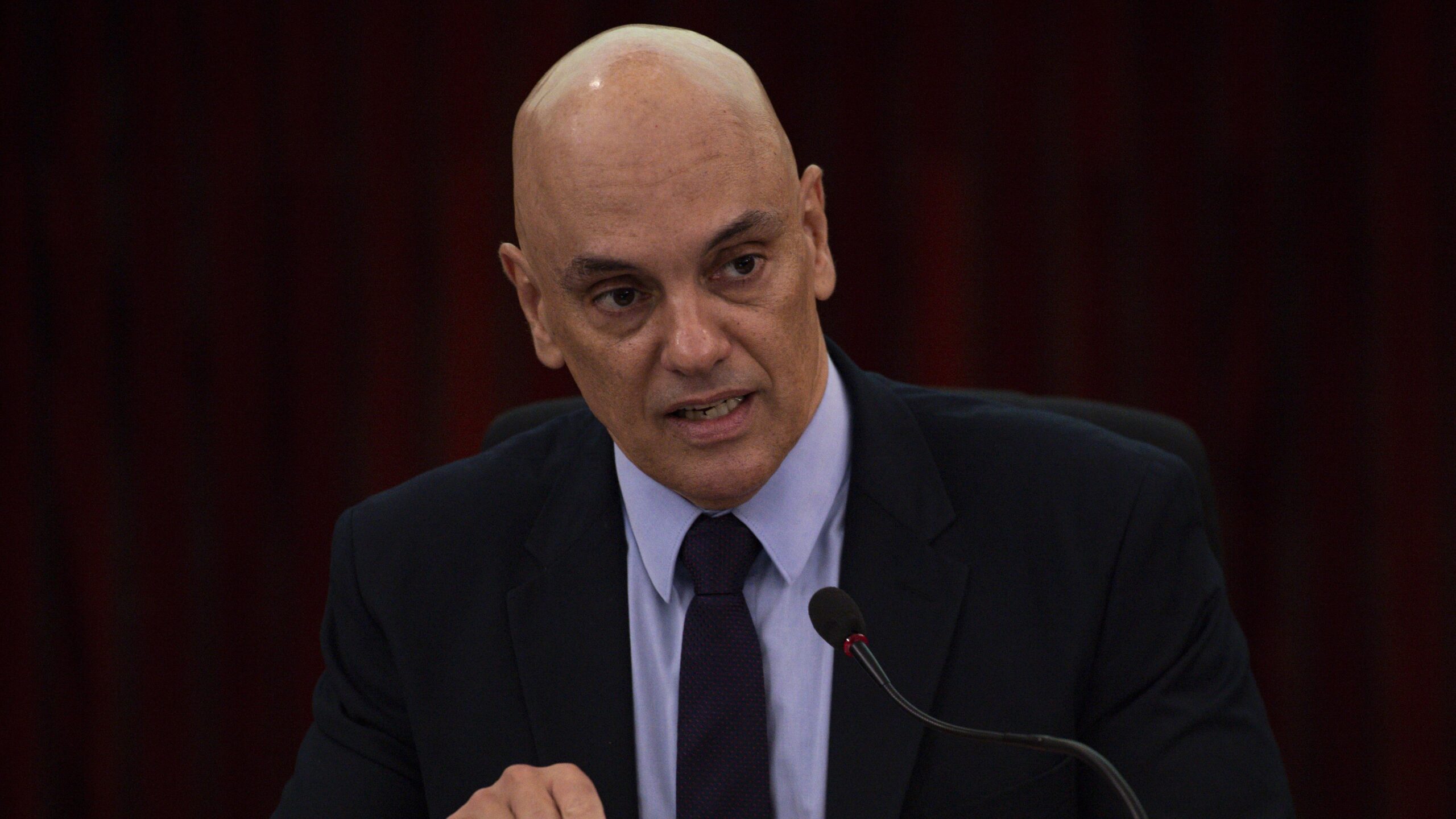 Entrevista de Moraes foi vista por Eduardo Bolsonaro como 