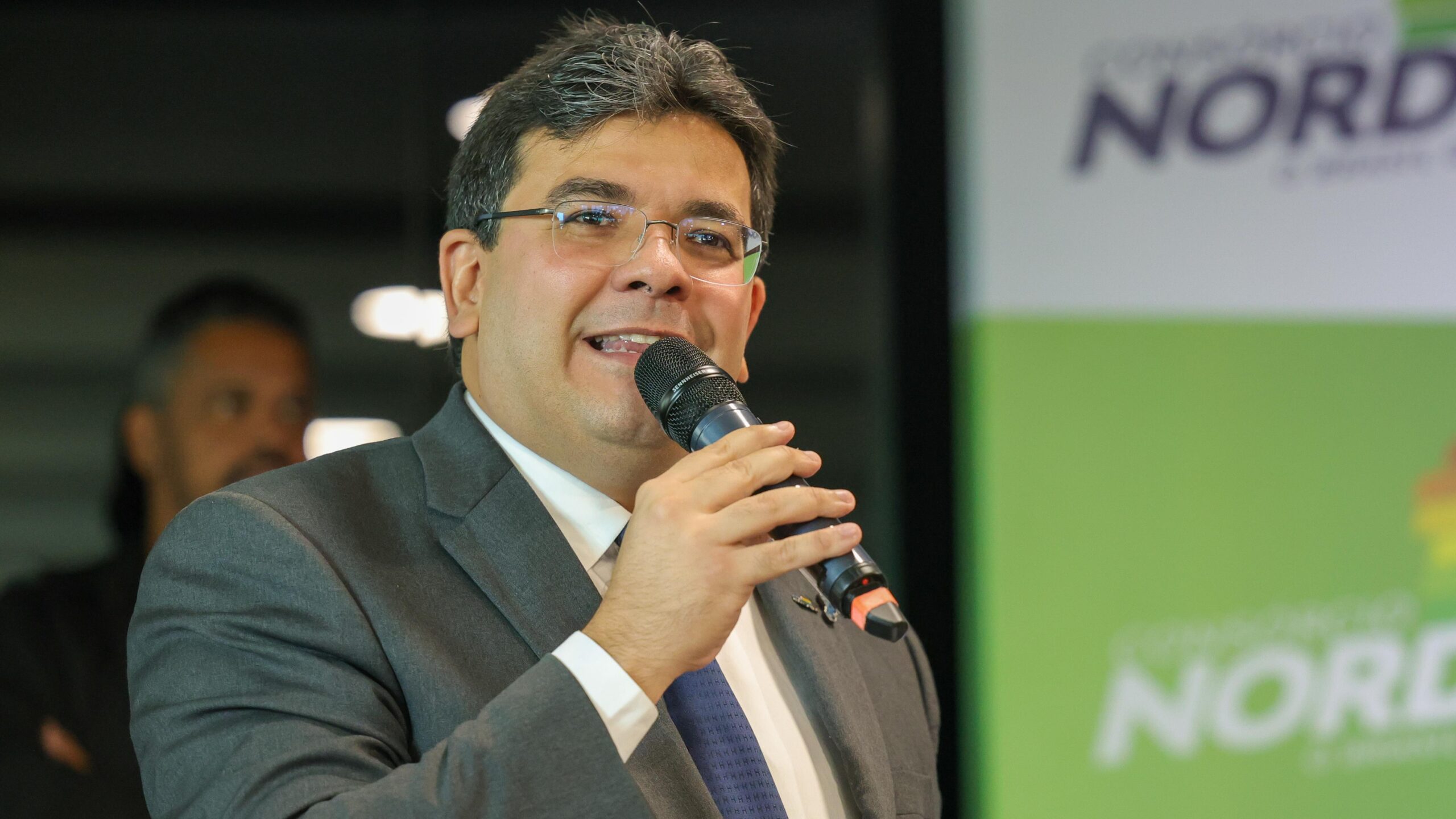 Presidente do Consórcio Nordeste, governador Rafael Fonteles.
