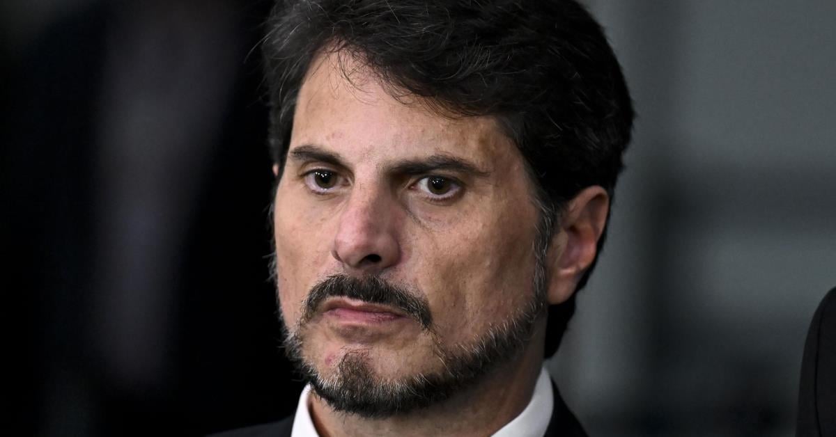 Oposição no Senado se manifesta em defesa de Marcos do Val