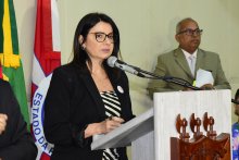 Foto da juíza Aparecida Gadelha