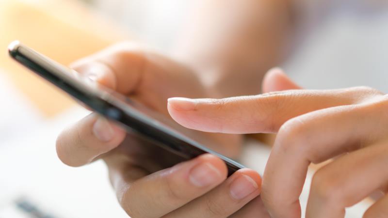 Projeto de Felipe Carreras busca obrigar uso de prefixo em telemarketing.