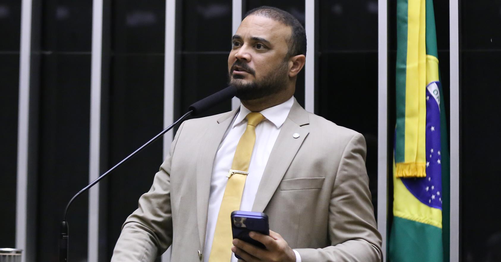 Projeto libera compra de armas por empresas de segurança privada