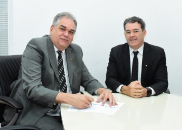 Foto dos desembargadores Fred e Oswaldo