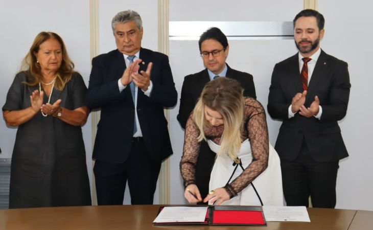 Promotora de Justiça chega à entrância final e é empossada em cargo de Santa Rita