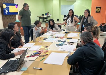 Foto dos servidores durante a oficina