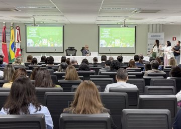 Foto da apresentação de Painel 
