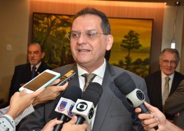 Foto do ministro Reynaldo 