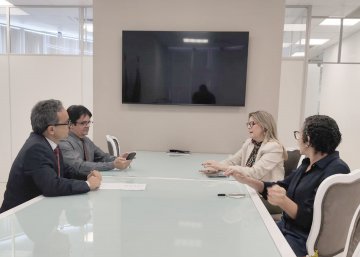 Foto da reunião pessoa idosa