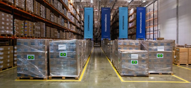 Ministério da Saúde doará 100 toneladas de insumos médicos para tratar venezuelanos após destruição de centro de distribuição do país