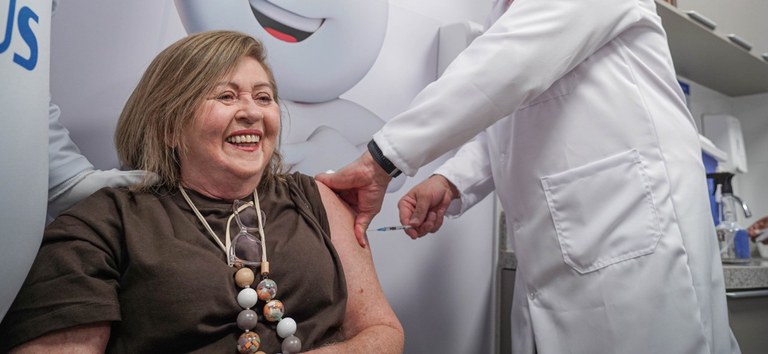 Ministério da Saúde realiza Dia D de vacinação contra sarampo e febre amarela neste sábado (24) na capital paulista