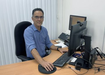 Foto de Cláudio Ataíde, chefe do Telejudiciário