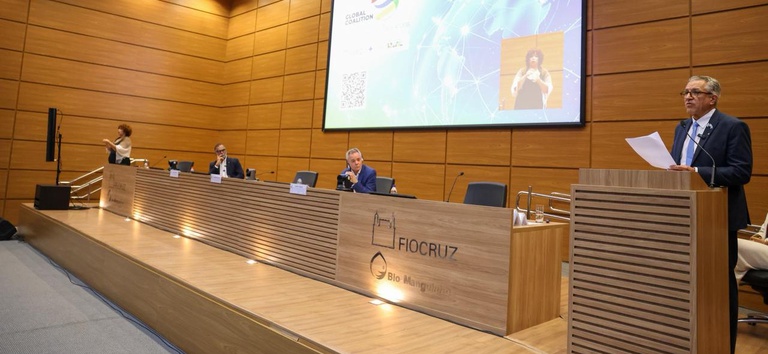 Liderada pelo Ministério da Saúde, Coalizão Global busca projetos sobre dengue para garantir mais vacinas para populações vulneráveis