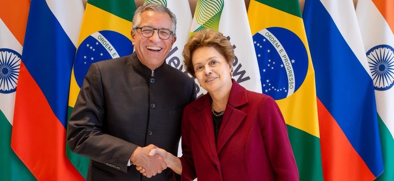 Ministério da Saúde se reúne com Banco dos BRICS para avançar implantação da rede nacional de hospitais inteligentes