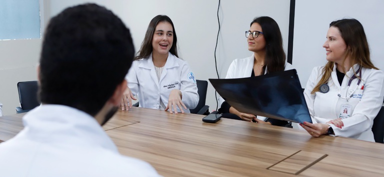 Ministério da Saúde abre inscrições até 8 de abril para o programa Mais Médicos