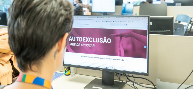 No Brasil, 574 mil pessoas já usaram plataforma de autoexclusão de bets; 41% justificam impactos na saúde mental