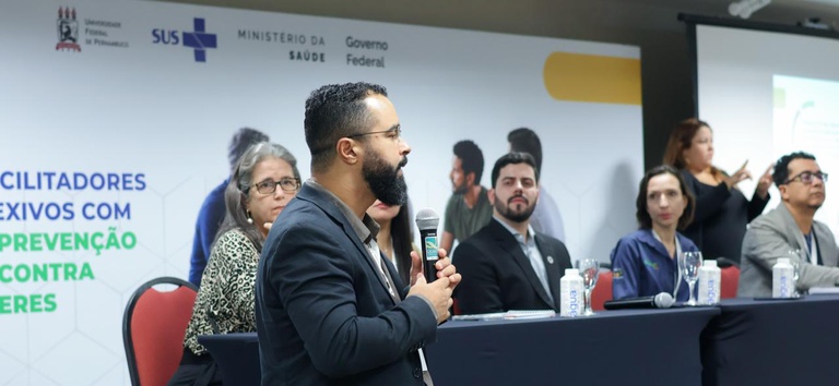 Ministério da Saúde forma facilitadores de grupos com homens para prevenção das violências contra meninas e mulheres